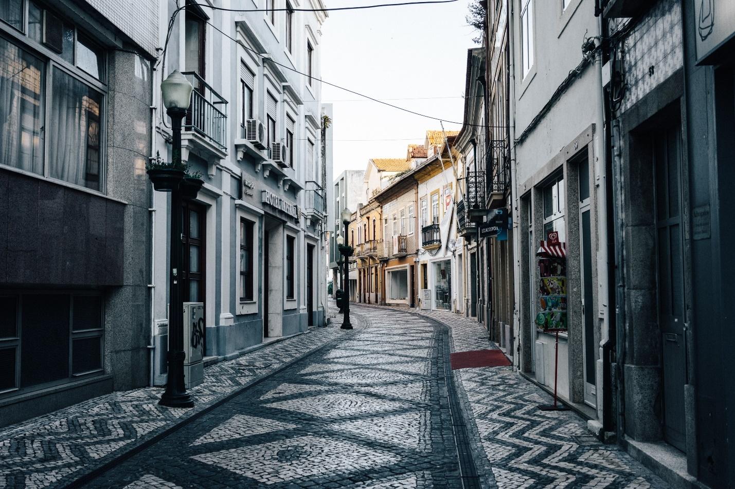 Benefits of Holding a Portugal Digital Nomad Visa
